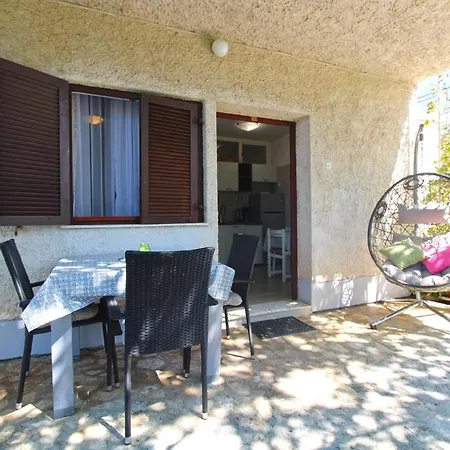 Fuer 3 Personen Ca 25 Qm In Pjescana Uvala, Istrien Istrische Riviera *