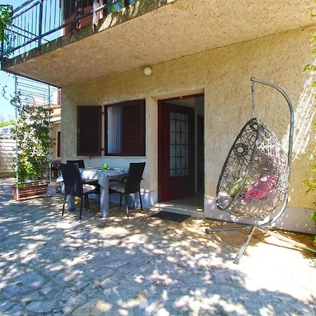 Fuer 3 Personen Ca 25 Qm In Pjescana Uvala, Istrien Istrische Riviera Apartment