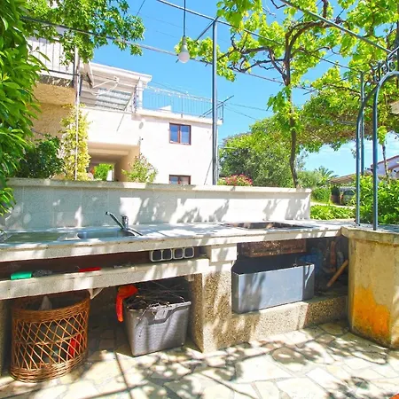Apartment Fuer 3 Personen Ca 25 Qm In Pjescana Uvala, Istrien Istrische Riviera *